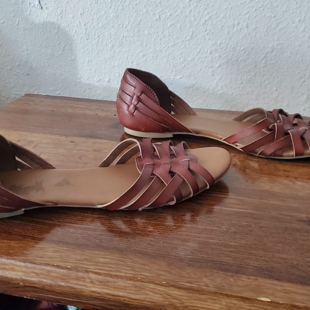 Report Sandals - Picture 2 of 7